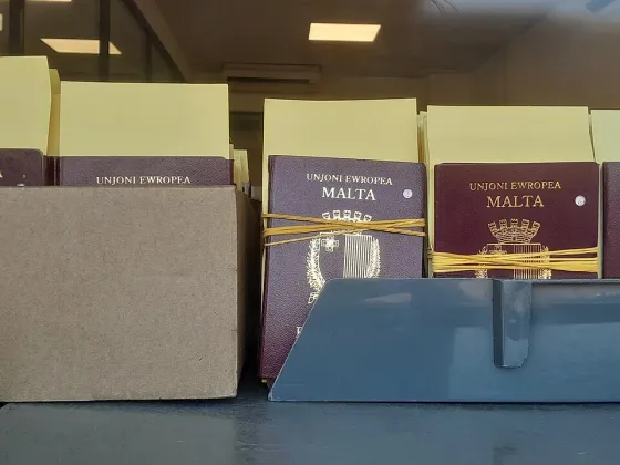 Maltese passports — travel document photograph