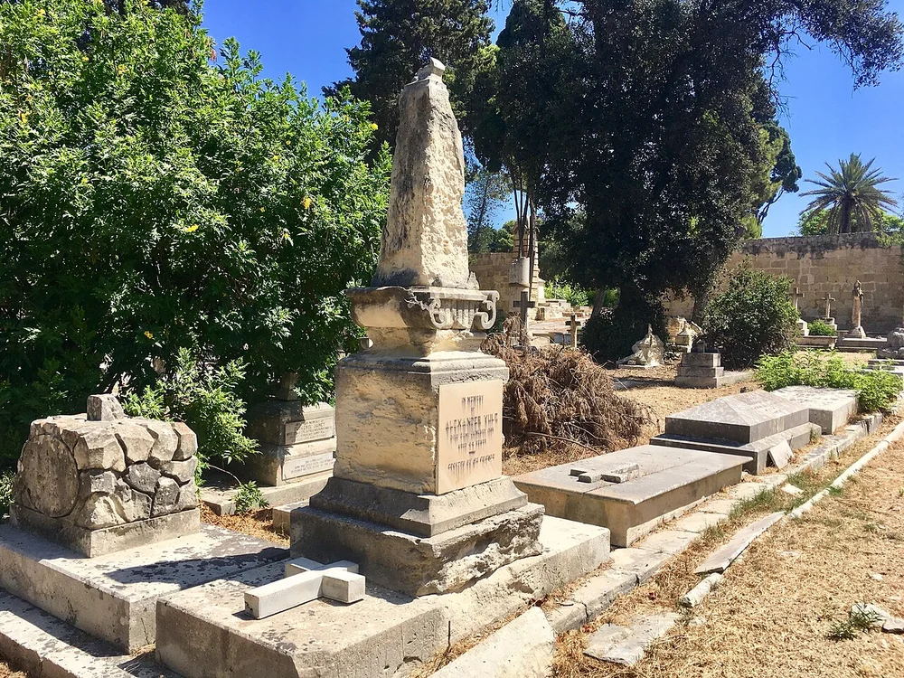Ta’ Braxia Cemetery, Pietà
