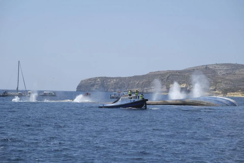 Scuttling a tanker to create a diving attraction at Xatt l-Aħmar, Gozo